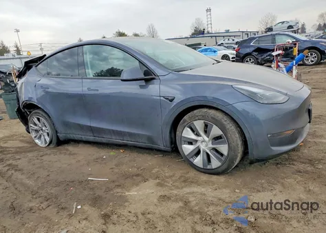 2023 Tesla Model Y z USA, uszkodzony, nr VIN 7SAYGDEE8PF794383